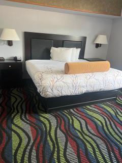 Apple Tree Inn - 3