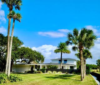 The Spacious Beach House in Ponte Vedra Beach - 0