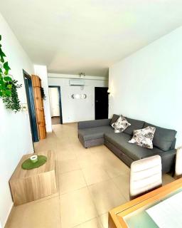 Apartment for 6 guest near metro can vidalet - 0