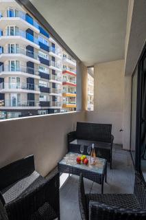 Deluxe 2 Bedroom Apartment - 1