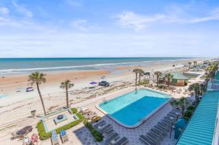 Daytona Beach Resort 456 - 6