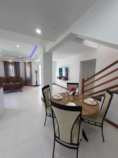 Violeta Breeze Retreat-3BDR-Boroncana - 3