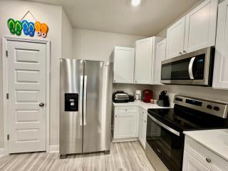 Wave of Gold , brand new beautiful townhome 3bed room 3 bathroom - 2