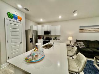 Wave of Gold , brand new beautiful townhome 3bed room 3 bathroom - 1