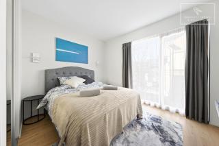 2BR Kalamaja flat with private lift & roof terrace - 8