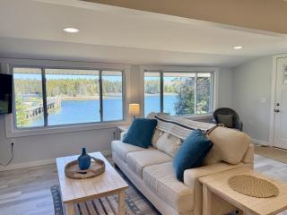 Oceanfront Cottage on Private Island - 0