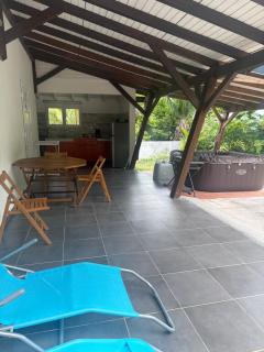 bungalow avec jacuzzi privatif - 0