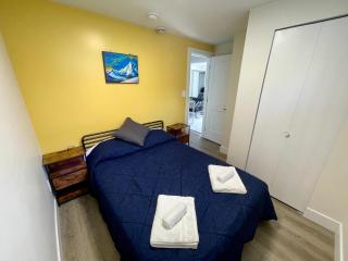 Budget friendly 2-Bed 1-Bath Suite - 8