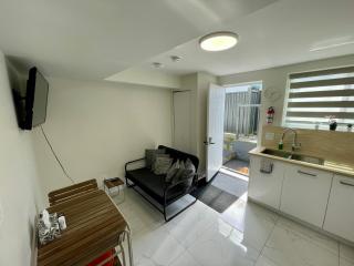 Budget friendly 2-Bed 1-Bath Suite - 7