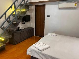 Velkar Cottage Mahabaleshwar Main Market - 4