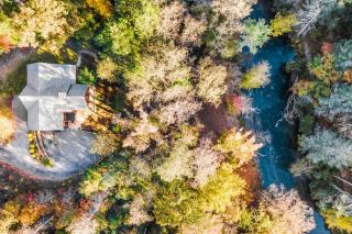 Mountaintown Creekside Cabin Getaway - 1