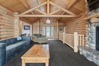 Sleeps 33, Hot Tub, Game Room, Hot Tub, Lake Views - 3