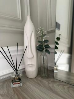 R Residence Luxury Boutique Studio with Terrace - 7