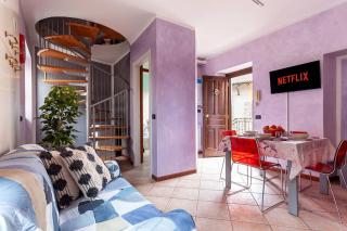 Charming Villa Retreat Near Castello Visconti in Somma Lombardo - 9