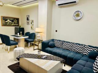 Modern 1BR Apartment in Zeta Mall Islamabad Rooftop Pool & Mall Access - 5