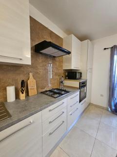 Three bedroom in heart of Qawra - 4