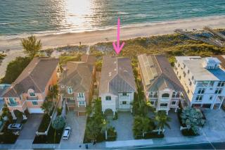 Sunset Beach Palace - St Pete Beach - 0