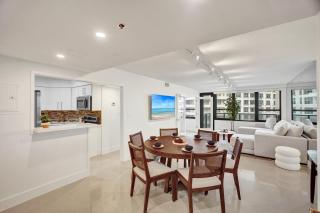 Stylish 2BR Condo with Balcony Views 1409 - 6