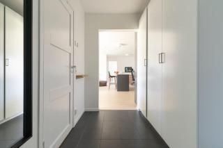 Spacious Three Bedroom Home w Patio and Workspace - 8