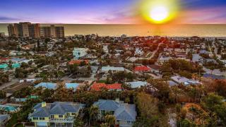 Sunset Beach House - 0