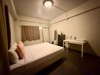 Comfy Hotels Self Check in คอมฟี่โฮเทล เช็คอินด้วยตัวเอง - Samut Prakan - 1