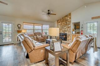 'Winnie's Cabin' Ruidoso Retreat: Deck + Mtn Views - 4