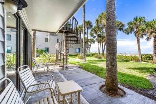 Beachfront Aldea 3 - 7