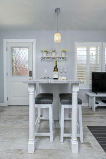 Island Vibes Cottage - Clearwater Beach - 8