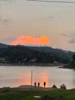 Trailer na beira da represa de Palmeiras-Rio Bonito - 8