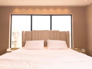 1BR Glass Dome - 8