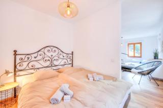 Casa Elvezia - Happy Rentals - 8