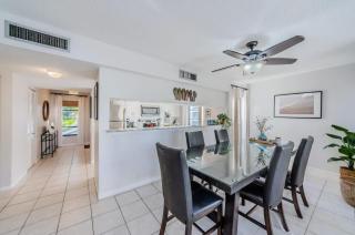 Hidden Beach Retreat - Clearwater Beach - 6