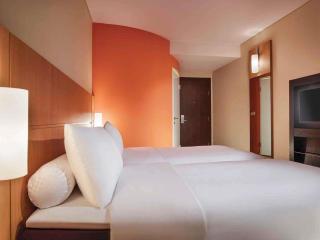 Ibis Surabaya City Center - 9