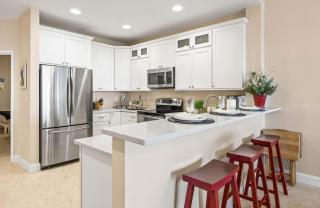 Waterfront Breeze Condo - 5