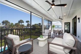 Beautifully Renovated Vacation Home on West Gulf Drive - Coastal Calm - 7