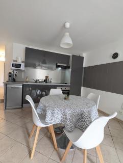 Trésor D'Arbois Appart Centre avec 2 chambres - 7