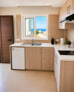 Proteas Mare Suites - 0