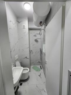 Modern Comfort Apartment near City Centre - 3