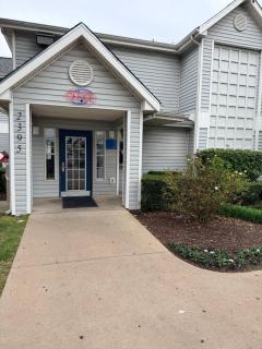 Everstay Inn & Suites - 7