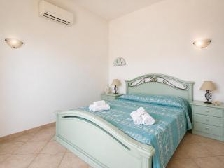 Two Bedroom With Pool Taty Apartment - 2