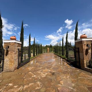 Hacienda Campo Toscana - 1