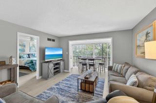 2 bed 2 bath centrally located on Siesta Key - 5