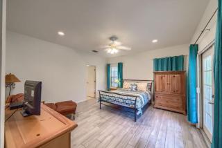 RR 9740 Guadalupe River Rock Retreat - 8