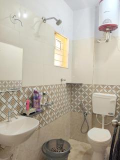 Modern 5BR Villa near BLR Airport Work & Relax - 1