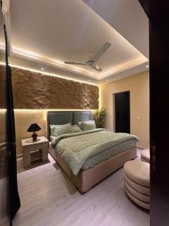 Noor Luxury Residence Gulberg - 9