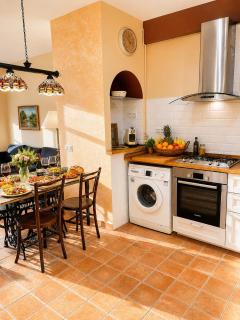 Apartamento DEL SOL,-Centro histórico con aire acondicionado - 3
