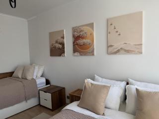 Local Apartment in prishtina square - 9