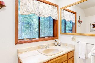 Sunrise Mountain Retreat - 1