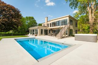 Bluffside Splendor: Pool, Hot Tub & Panoramic Lake Views - 8