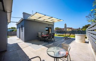 Beautiful Home In Peroj With Wifi - 5